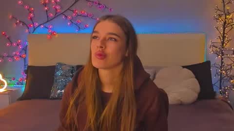 MelissaCrayzy online show from October 20, 6:05 am