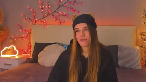 MelissaCrayzy online show from October 17, 5:32 am