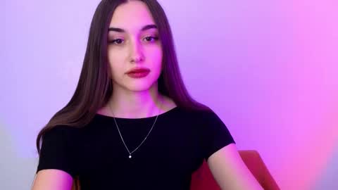Mel online show from November 2, 11:35 am