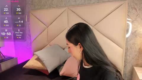  Mell online show from June 11, 12:02 pm