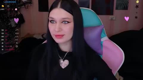 Snapshot of mella_freya chatting on February 16, 9:05 pm Freya IM NONUDE online show from February 16, 9:05 pm