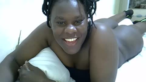 mellanine_ebony online show from November 17, 7:03 pm