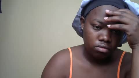 mell online show from February 11, 6:19 am