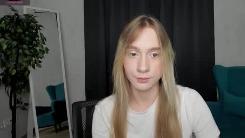 mellisadream online show from October 9, 2:37 am