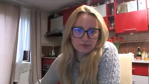 Melly online show from April 21, 6:53 am