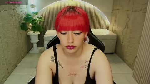 melody_clum online show from May 22, 8:40 pm