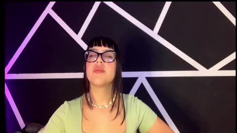 Snapshot of melodydreams1520 chatting on September 30, 5:02 am melodydreams1520 online show from September 30, 5:02 am