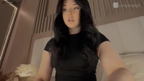 Snapshot of menndi chatting on October 30, 10:16 am menndi online show from October 30, 10:16 am