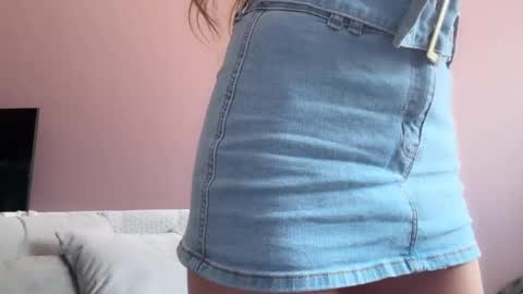 meowalice1 online show from April 26, 5:38 am