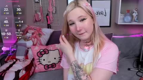 MeowkaKitty online show from February 11, 12:38 am