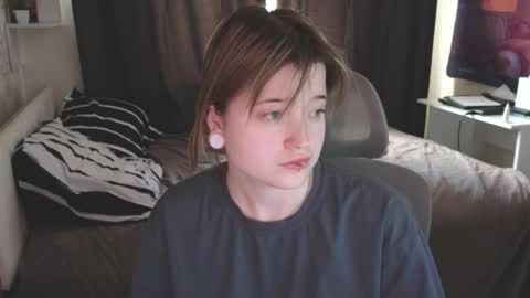 meowme online show from March 10, 8:29 am