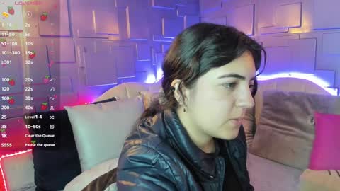 Snapshot of meraki_fraise chatting on January 4, 6:51 pm online show from January 4, 6:51 pm