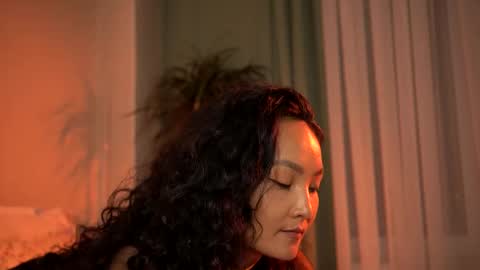 Next show on 03 Dec online show from October 18, 1:03 pm