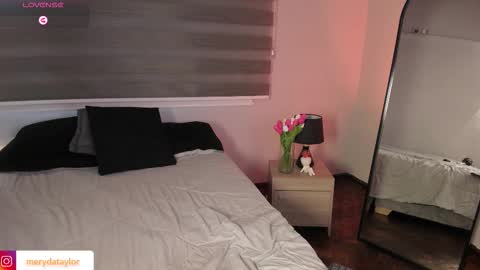 Merida  online show from March 10, 3:49 pm