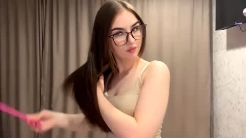 Snapshot of meridethvilca chatting on October 9, 6:34 pm Rina online show from October 9, 6:34 pm