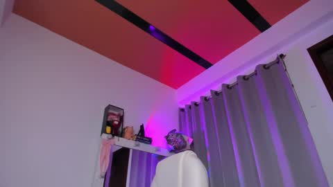 instagram fernandatoloza01  online show from January 8, 3:32 am