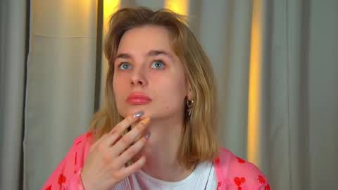 Merlin online show from February 1, 6:23 am