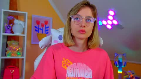 Merlin online show from April 17, 10:12 pm