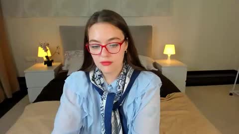 Mersedes online show from November 12, 12:25 pm