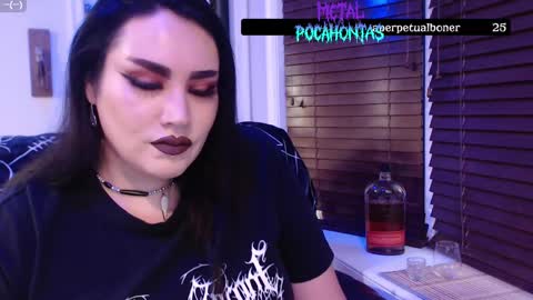 Snapshot of metalpocahotass chatting on September 18, 11:14 pm MetalPocahotass online show from September 18, 11:14 pm