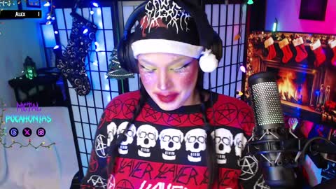 Snapshot of metalpocahotass chatting on December 26, 6:19 am MetalPocahotass online show from December 26, 6:19 am