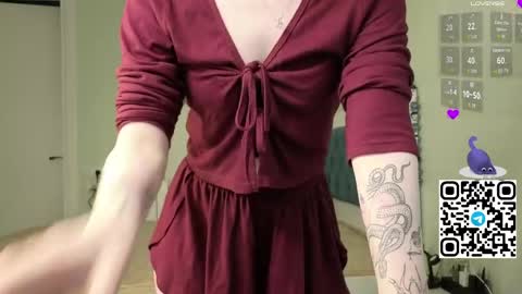 Mavis online show from April 11, 6:55 pm