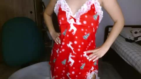 Mia online show from April 10, 3:56 am