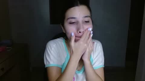 Mia online show from July 28, 3:59 am
