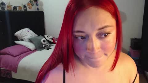 mia online show from February 3, 2:53 am