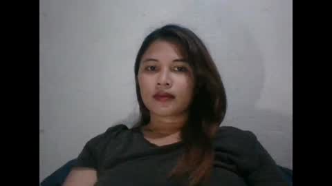 Snapshot of mia_bella04 chatting on February 2, 3:10 am mia_bella04 online show from February 2, 3:10 am