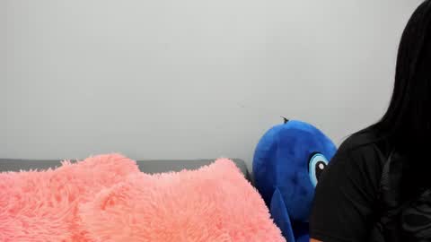 mia_belmonte online show from July 16, 7:40 pm