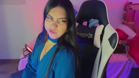 mia_bnnyy online show from October 29, 5:45 am