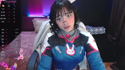 Mia online show from March 21, 4:17 am