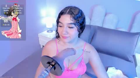 Snapshot of mia_cataleiya chatting on September 25, 11:42 am mia online show from September 25, 11:42 am