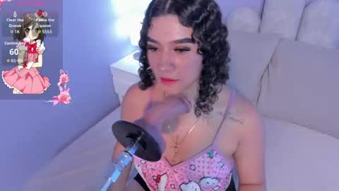 Snapshot of mia_cataleiya chatting on September 24, 11:20 am mia online show from September 24, 11:20 am