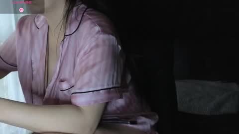 Golden ones online show from March 6, 4:35 pm