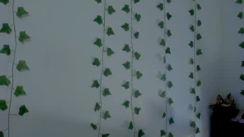 MIA online show from April 10, 9:54 pm