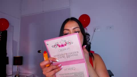 Snapshot of mia_garcia2 chatting on February 14, 9:21 pm MIA online show from February 14, 9:21 pm