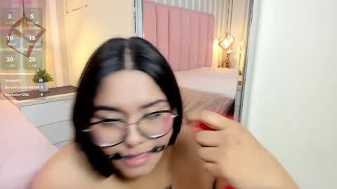 Naomi online show from April 22, 1:41 pm