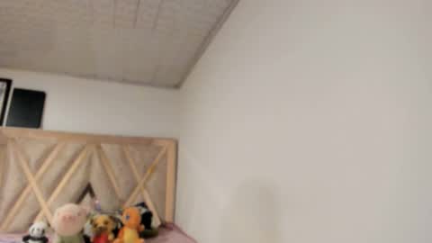 mia kaneee online show from November 13, 12:31 am