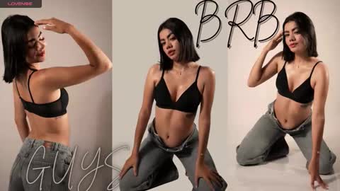 Mia online show from September 17, 3:15 am