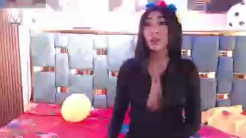 Mia.  online show from June 12, 11:18 am