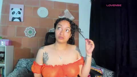 mia_lovea online show from March 4, 9:49 am