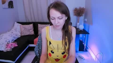 Snapshot of mia_meowxkiss chatting on October 14, 4:09 pm mia_meowxkiss online show from October 14, 4:09 pm