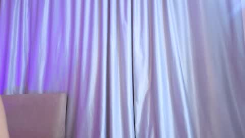 Mia online show from March 13, 12:39 pm