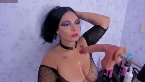 Snapshot of mia_novoa_2 chatting on October 28, 9:08 pm mia novoa online show from October 28, 9:08 pm