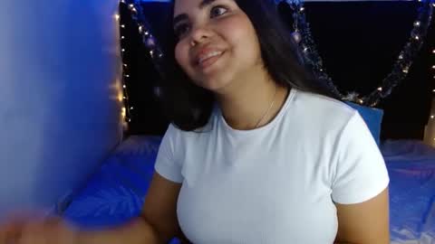 Mia  online show from December 9, 2:28 pm