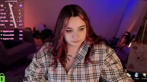 Mia online show from June 6, 7:03 am