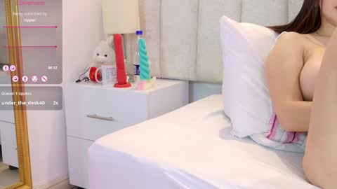 Mia online show from April 23, 12:29 pm