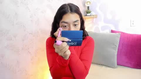 Mia . online show from April 23, 12:29 pm